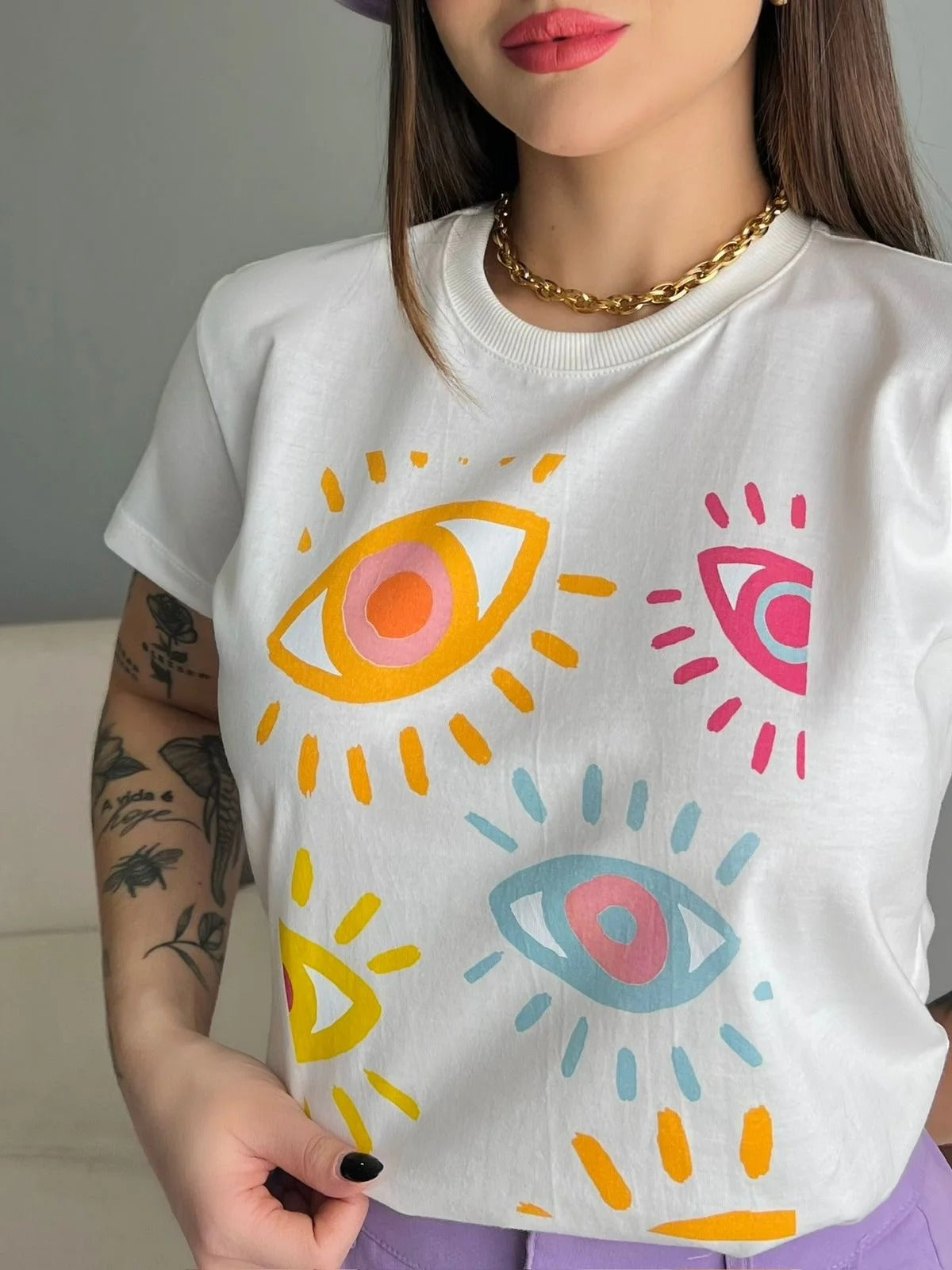 T-SHIRT OLHOS COLORS - OFF WHITE